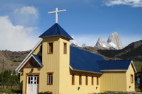 Capilla de El Chaltn, con sol